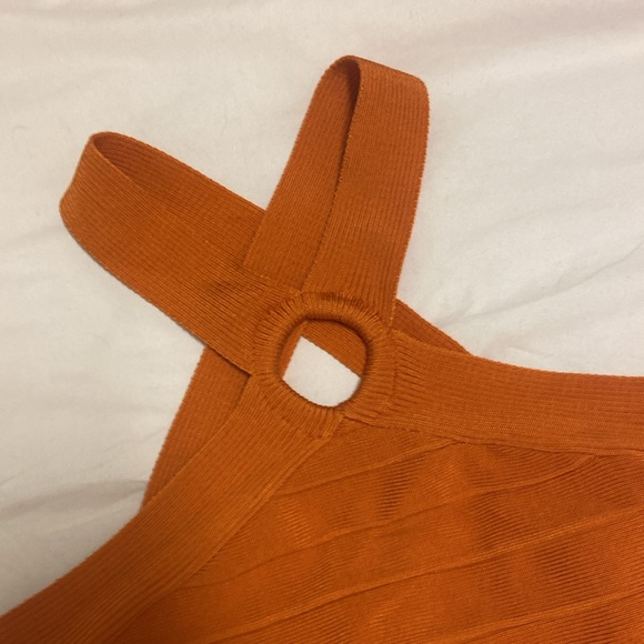 F21 Mod Orange Ribbed Halter Top - Picture 2 of 4